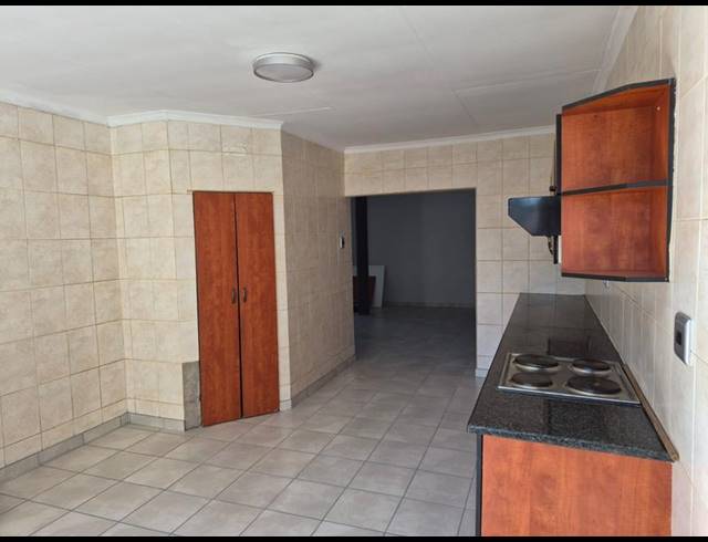 9 BEDROOM HOUSE FOR SALE IN DALVIEW